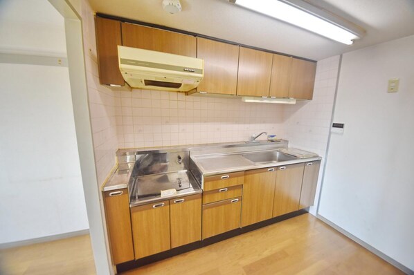 プレミール中央の物件内観写真